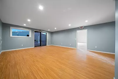 3073 NE 37th Place, Wildwood, FL 34785 - Photo 5