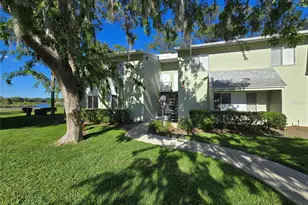 582 Fairways Cir, Ocala, FL 34472 - Photo 1