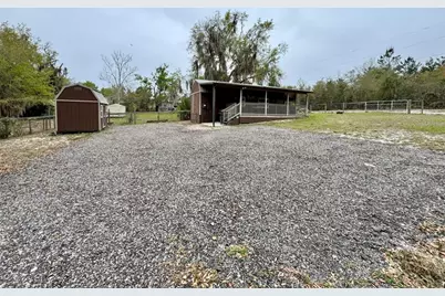 8671 NE 304th Terrace, Salt Springs, FL 32134 - Photo 13