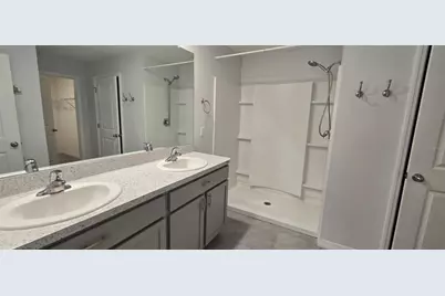 8557 Triumph Circle, Wildwood, FL 34785 - Photo 15