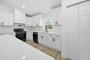 13282 SW 71st Ln, Ocala, FL 34481 - Photo 11