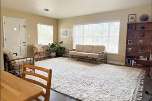 305 SE 10th Ave, Ocala, FL 34471 - Photo 3