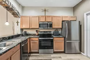 4904 NE 123rd Ln, Oxford, FL 34484 - Photo 9