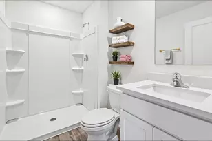 4671 SW 51st Dr, Gainesville, FL 32608 - Photo 9