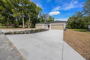 5849 SE Drew Rd, Belleview, FL 34420 - Photo 3