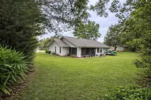 8830 SW 196th Terrace Rd, Dunnellon, FL 34432 - Photo 3