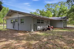 24576 NW Falcon Ave, Dunnellon, FL 34431 - Photo 59