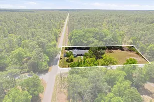 24576 NW Falcon Ave, Dunnellon, FL 34431 - Photo 1