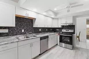 24576 NW Falcon Ave, Dunnellon, FL 34431 - Photo 25