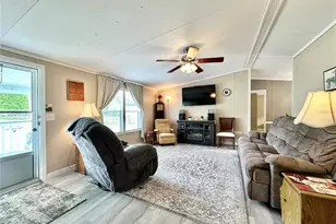 18400 SE 90th Ln, Ocklawaha, FL 32179 - Photo 5