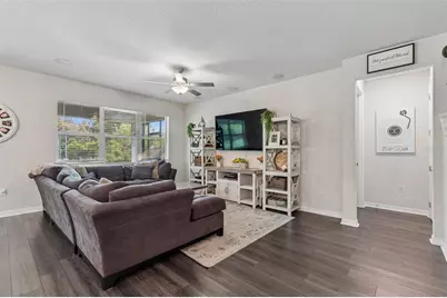 7604 Pool Compass Loop, Wesley Chapel, FL 33545 - Photo 11