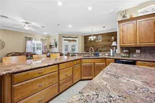 10645 Parkway Dr, Clermont, FL 34711 - Photo 19