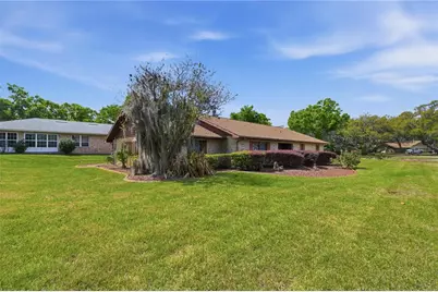 9704 Wedgewood Lane, Leesburg, FL 34788 - Photo 3