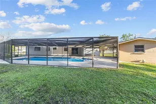 5306 SE 107th Pl, Belleview, FL 34420 - Photo 9