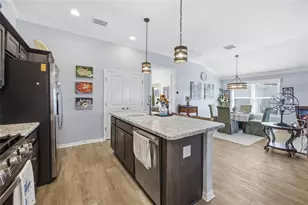 2910 Monument Wy, The Villages, FL 32163 - Photo 3