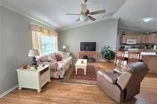 3283 Candlebrook St, The Villages, FL 32162 - Photo 3