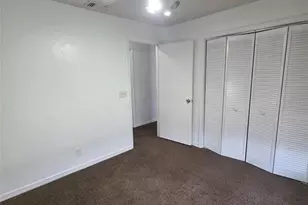 4250 NE 2nd Ct, Ocala, FL 34479 - Photo 13