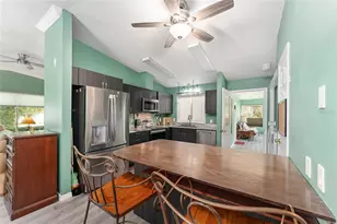 1401 W Schwartz Blvd, Lady Lake, FL 32159 - Photo 13