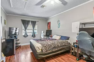 911 Jacaranda Dr, Lady Lake, FL 32159 - Photo 15