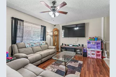 911 Jacaranda Drive, Lady Lake, FL 32159 - Photo 3