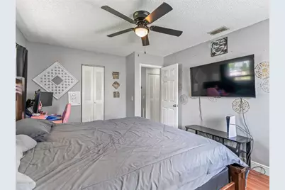 911 Jacaranda Drive, Lady Lake, FL 32159 - Photo 13