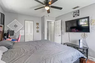 911 Jacaranda Dr, Lady Lake, FL 32159 - Photo 13