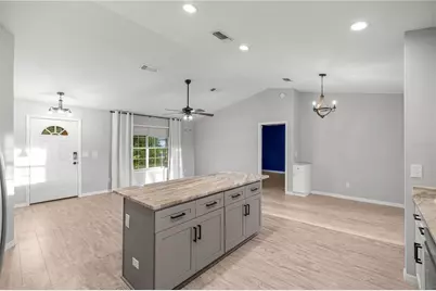 6525 NW 62nd Avenue, Ocala, FL 34482 - Photo 5