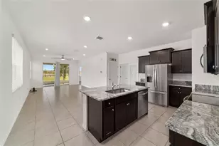 5051 Stokes Wy, Wildwood, FL 34785 - Photo 5