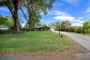 2043 NE 43rd St, Ocala, FL 34479 - Photo 7