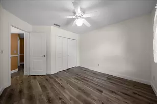 915 SW 82 Terrace, Gainesville, FL 32607 - Photo 7