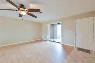 11001 SE Sunset Harbor Rd, Summerfield, FL 34491 - Photo 7