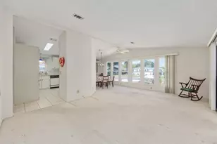 1116 W Boone Ct, Lady Lake, FL 32159 - Photo 17