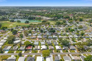 1116 W Boone Ct, Lady Lake, FL 32159 - Photo 33