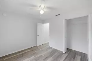 14185 SW 28th Ln, Ocala, FL 34481 - Photo 11