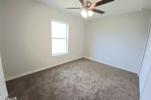 237 Locust Pass Dr, Ocala, FL 34472 - Photo 9