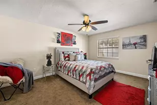7799 NE 20th Ct, Ocala, FL 34479 - Photo 9
