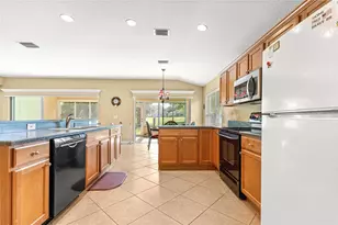 13131 SE 91st Court Rd, Summerfield, FL 34491 - Photo 11