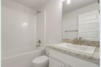 2389 NW 23rd Avenue, Ocala, FL 34475 - Photo 3