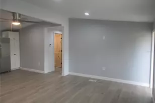 18167 SE 19th St, Silver Springs, FL 34488 - Photo 9