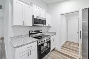 14289 SE 43rd Terrace, Summerfield, FL 34491 - Photo 9