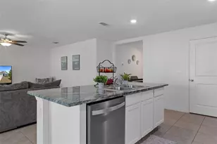 477 W Fairways View Dr, Beverly Hills, FL 34465 - Photo 13