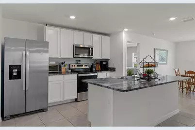 477 W Fairways View Drive, Beverly Hills, FL 34465 - Photo 11