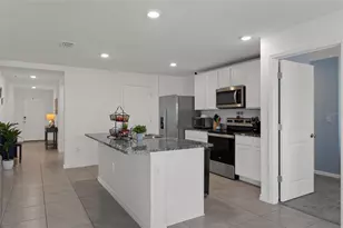 477 W Fairways View Dr, Beverly Hills, FL 34465 - Photo 11