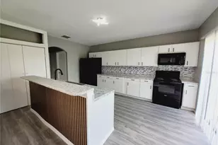 317 Azincourt Ln, Kissimmee, FL 34759 - Photo 15