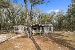 5471 N Highland Park Dr, Hernando, FL 34442 - Photo 1