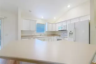 2530 Foxbridge Terrace, The Villages, FL 32162 - Photo 19