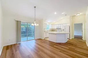 2530 Foxbridge Terrace, The Villages, FL 32162 - Photo 7