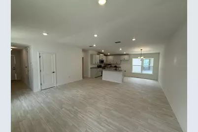 2226 NW 23rd Loop, Ocala, FL 34475 - Photo 3