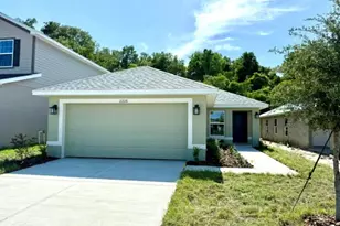 2226 NW 23rd Loop, Ocala, FL 34475 - Photo 1