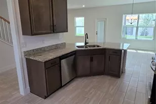 12432 Langley Dr, Spring Hill, FL 34609 - Photo 7